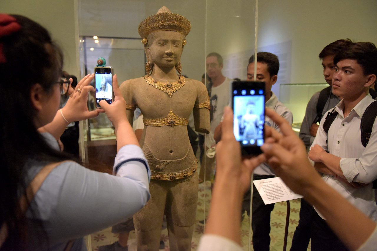 attraction-The National Museum Phnom Penh - Statue.jpeg